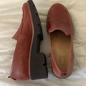 Naturalizer loafers women’s size 8.5